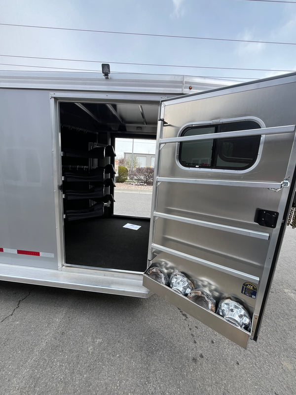 2025 Logan Coach Bullseye 4H XL #13691