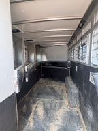 2002 Sundowner 4 Horse LQ