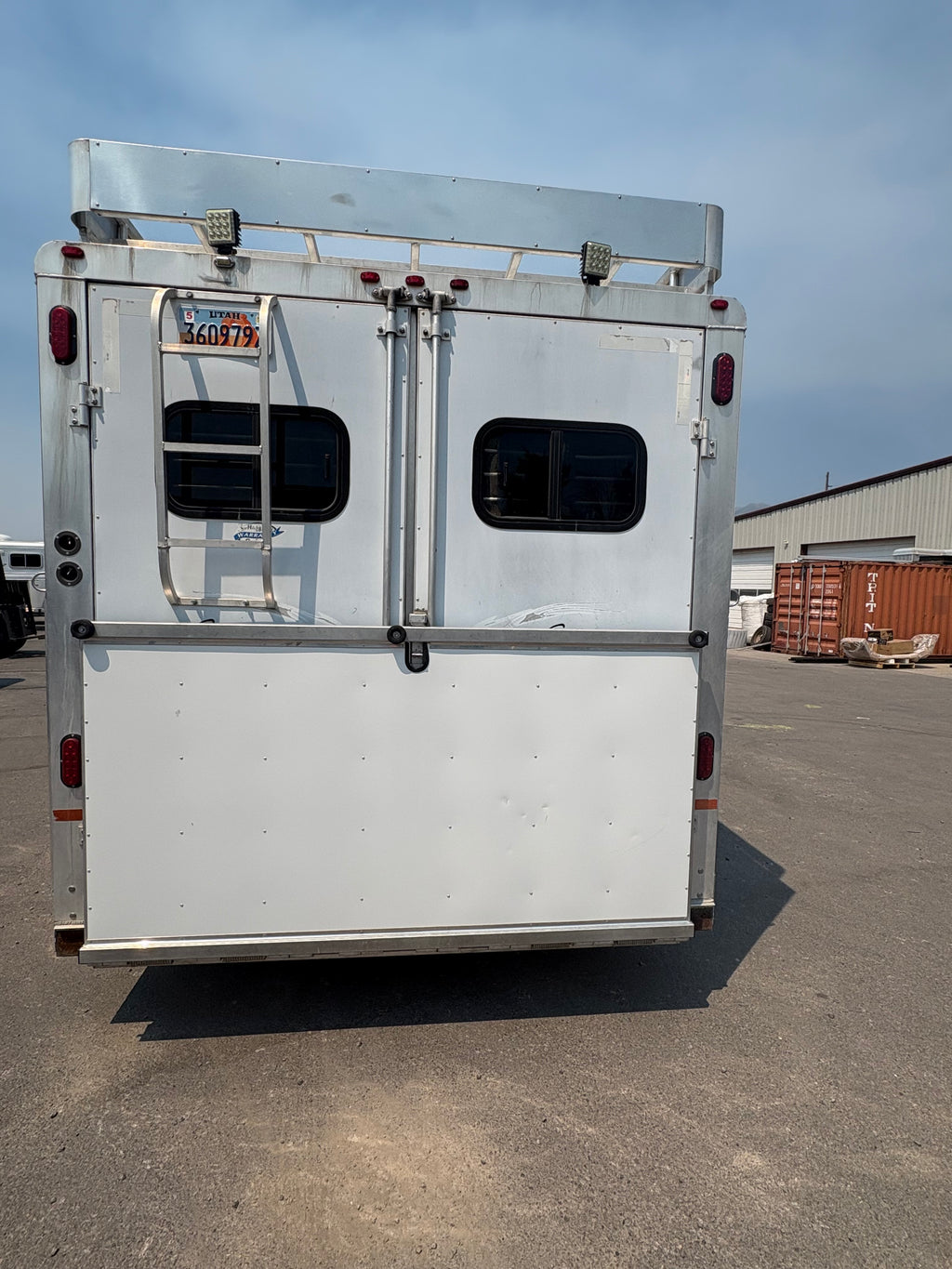 2002 Sundowner 4 Horse LQ