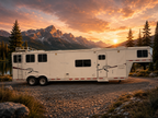 2009 Lakota Charger 3 Horse LQ