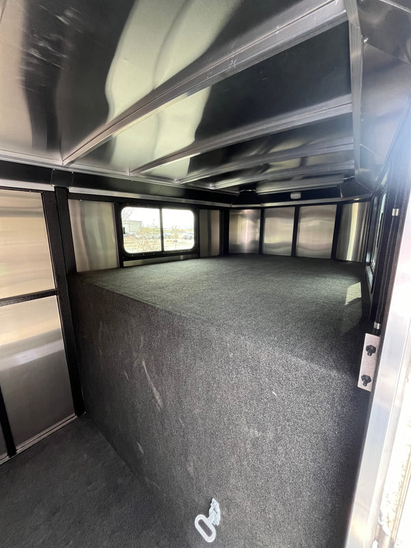 2025 Logan Coach Bullseye XL 4H #13692