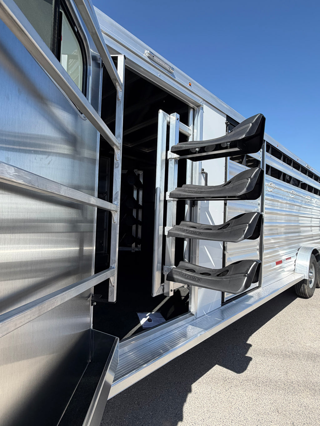 2026 Logan Coach 24’ Stock Combo DMD #14305