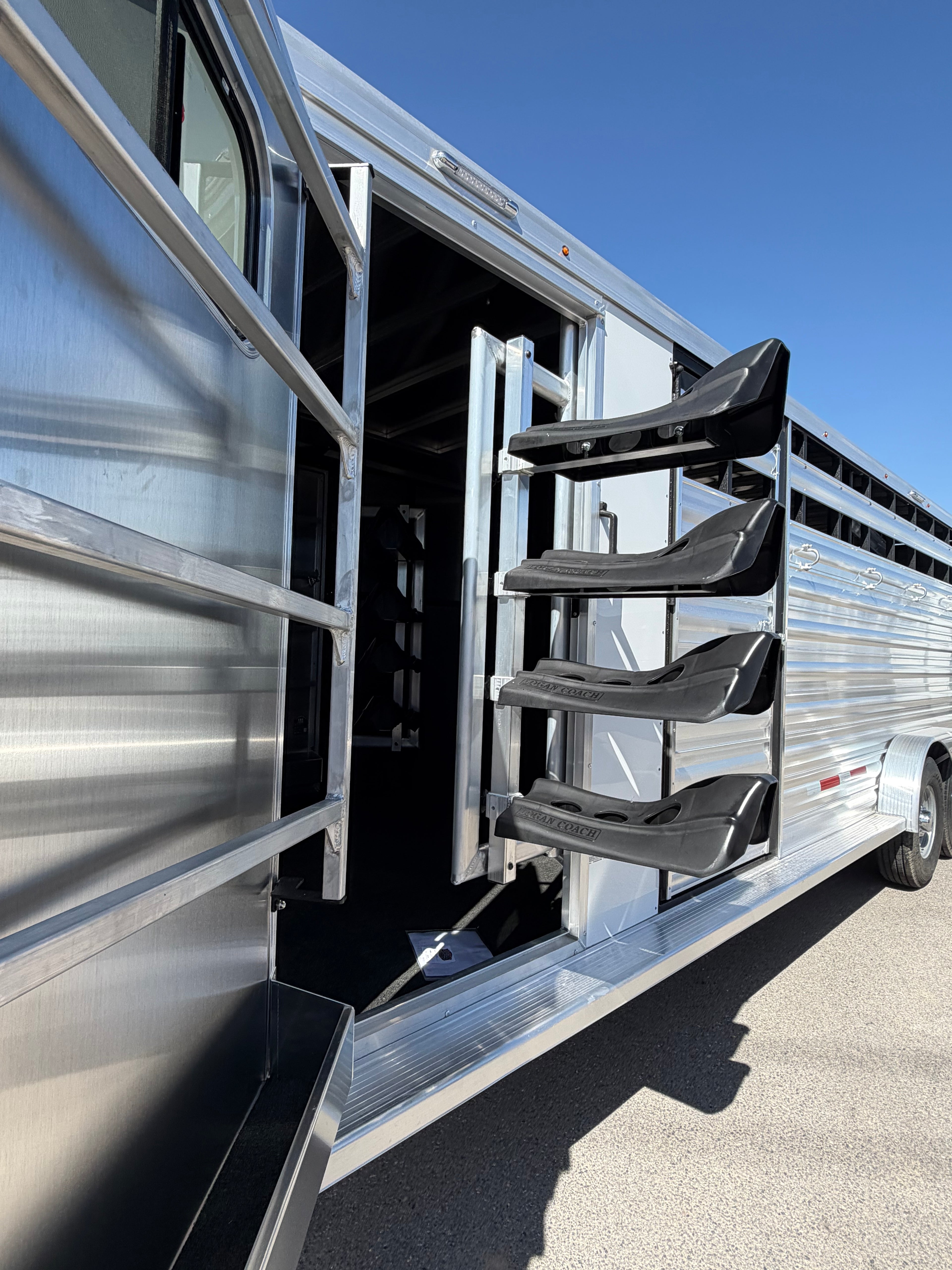 2026 Logan Coach 24’ Stock Combo DMD #14305