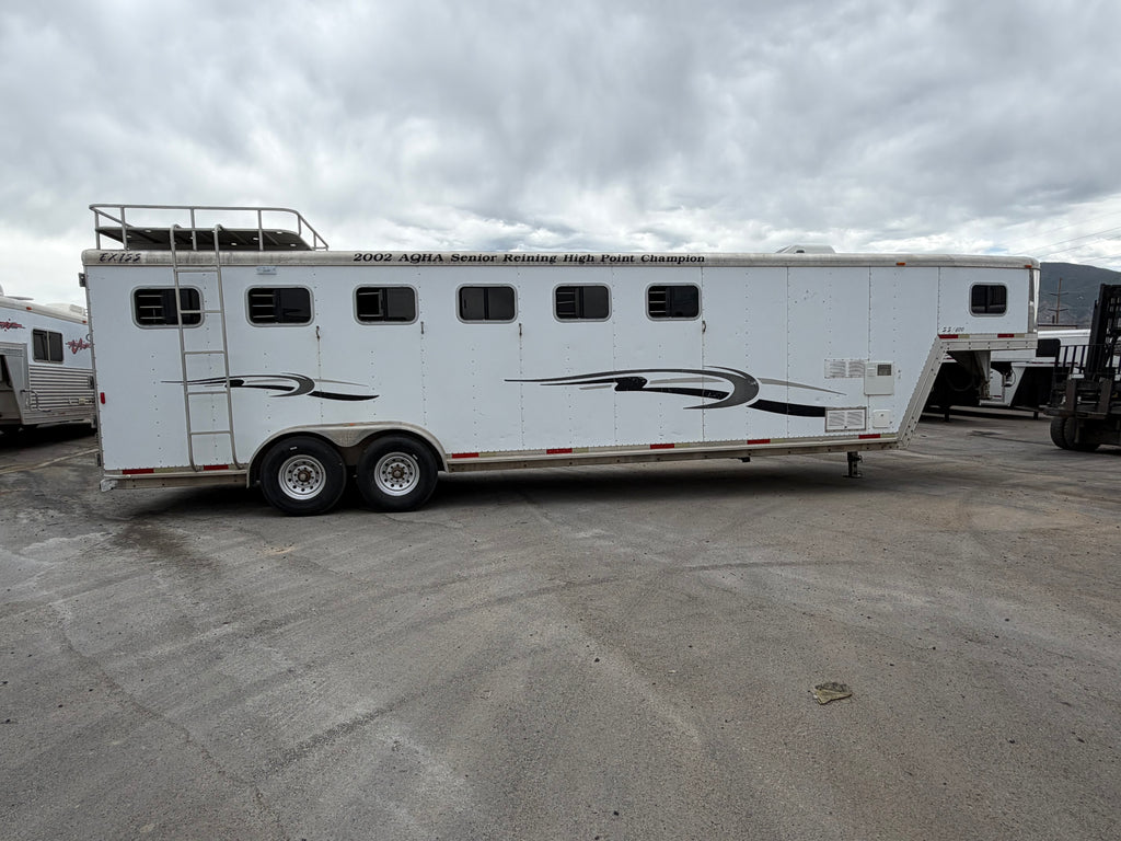 2001 Exiss 6 Horse Weekender