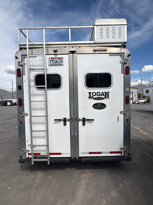 2017 Logan Coach Limited 4 Horse Living Quarters