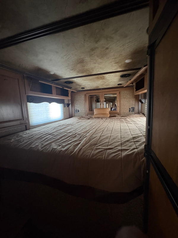 2016 Trails West 3 hr Living Quarters #42652