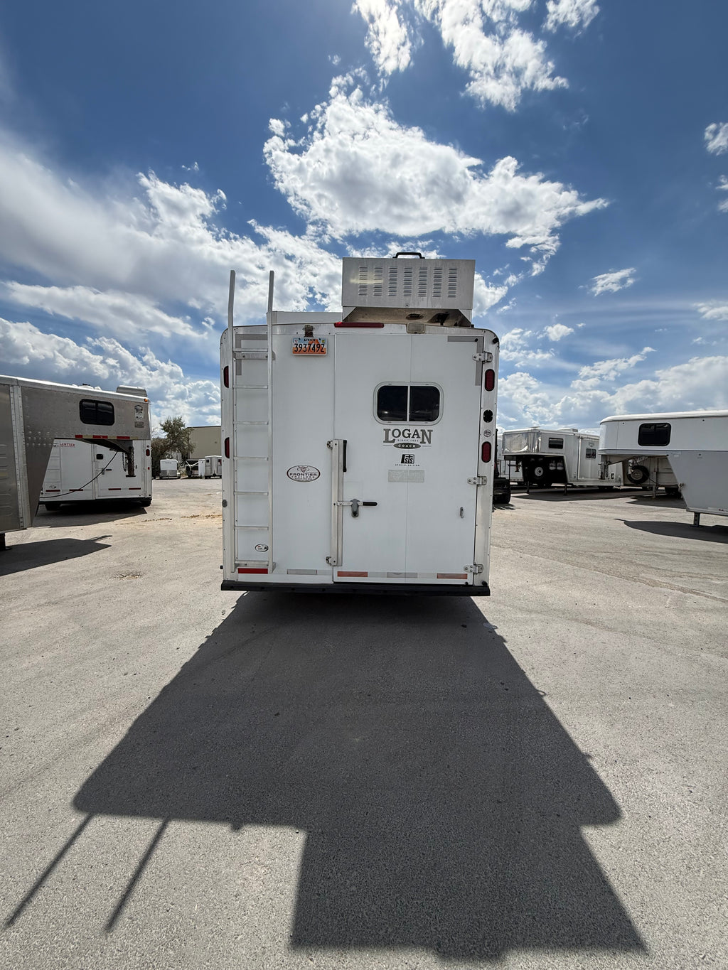 2012 Logan Coach 4H Razor XLT LQ #72351
