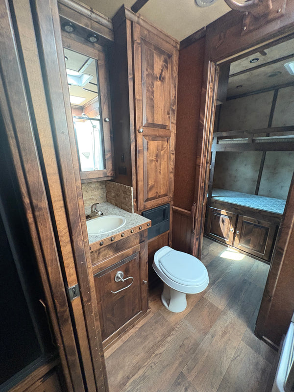 2017 Logan Coach Stock Combo Living Quarters