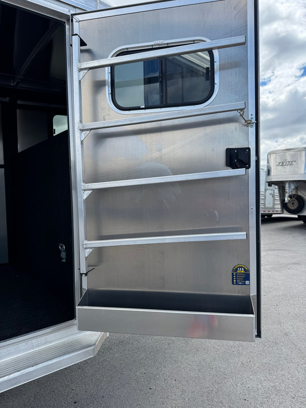 2026 Logan Coach 20’ Stock Combo #12966