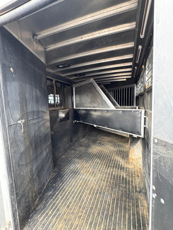 2011 Logan Coach 4 HR Razor LQ #72664