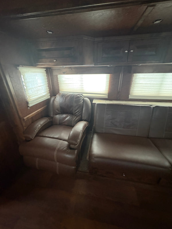 2017 Logan Coach Stock Combo Living Quarters