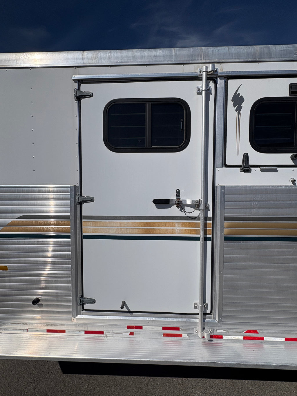 1999 Sundowner 4 Horse Gooseneck