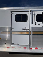 1999 Sundowner 4 Horse Gooseneck
