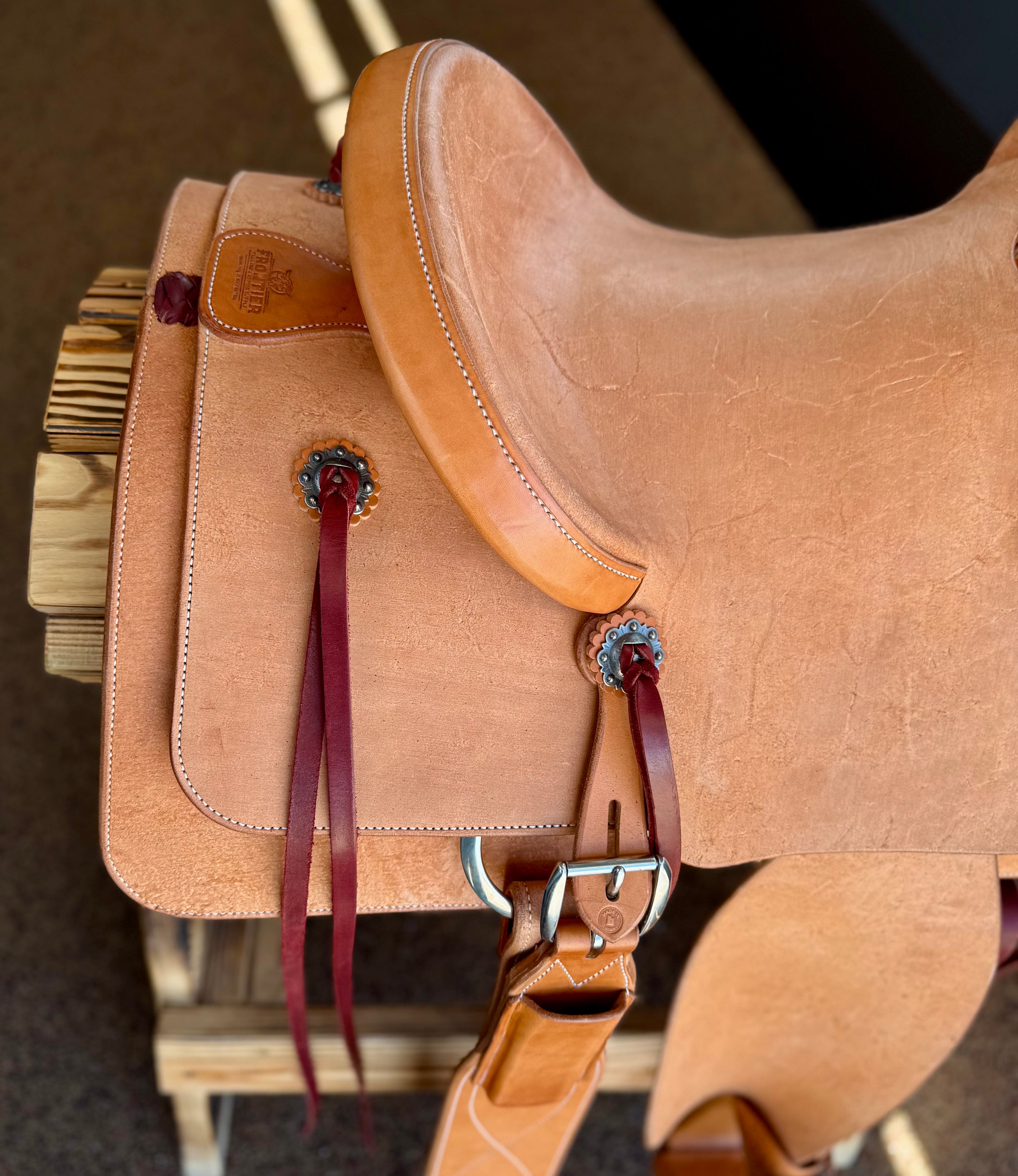 Frontier Natural Roughout 14.5” Team Roper Saddle