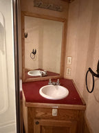 2004 Platinum 3 Horse Living Quarters