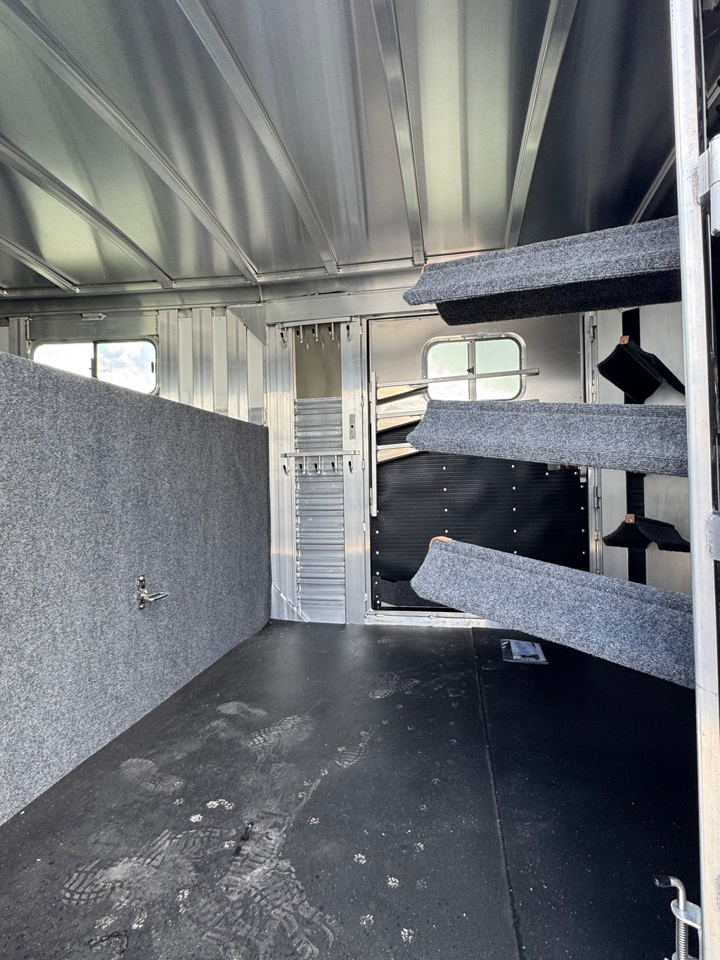 2026 Platinum Coach C-Sport DMD 26’ Stock Combo #13295