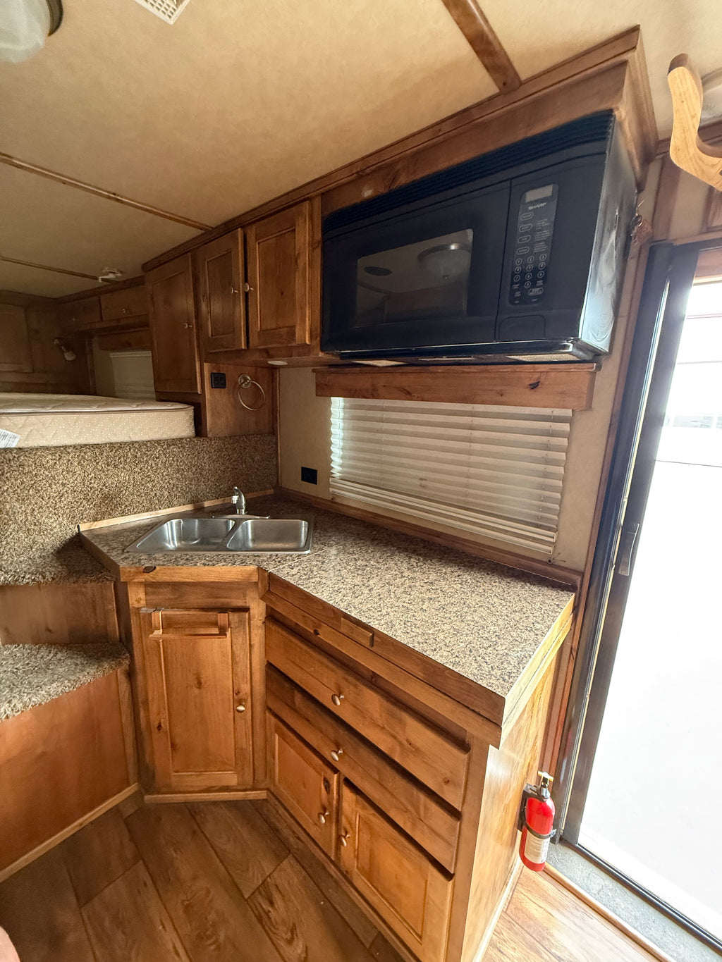 2012 3H Logan Coach Razor #72056