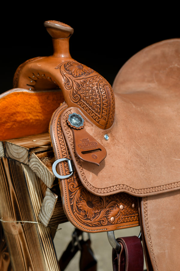 Frontier Team Roper Saddle 14.5in #103