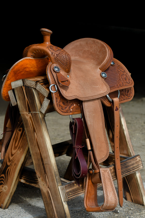 Frontier Team Roper Saddle 14.5in #103