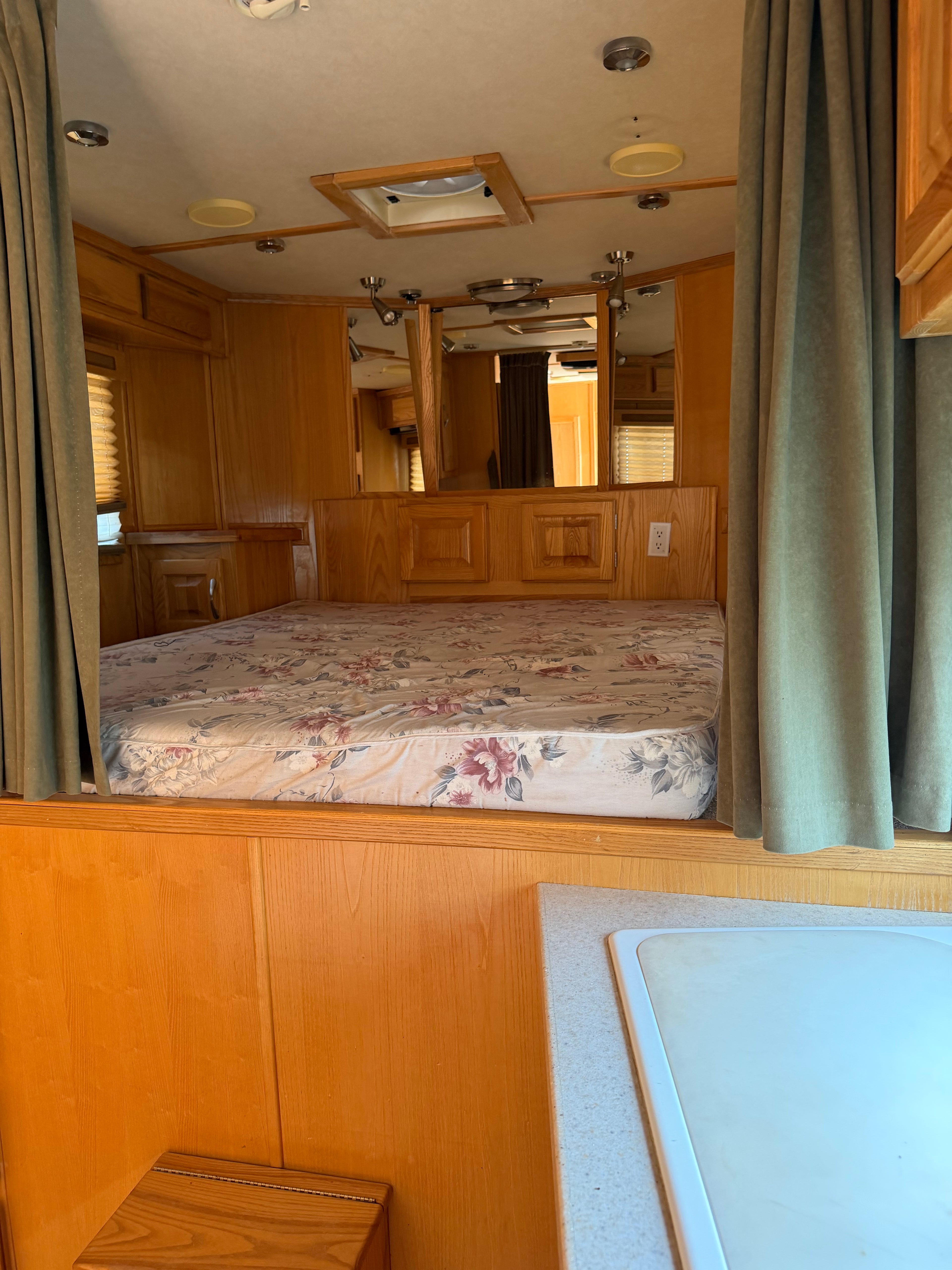 2004 Sundowner 3 Horse LQ #4281