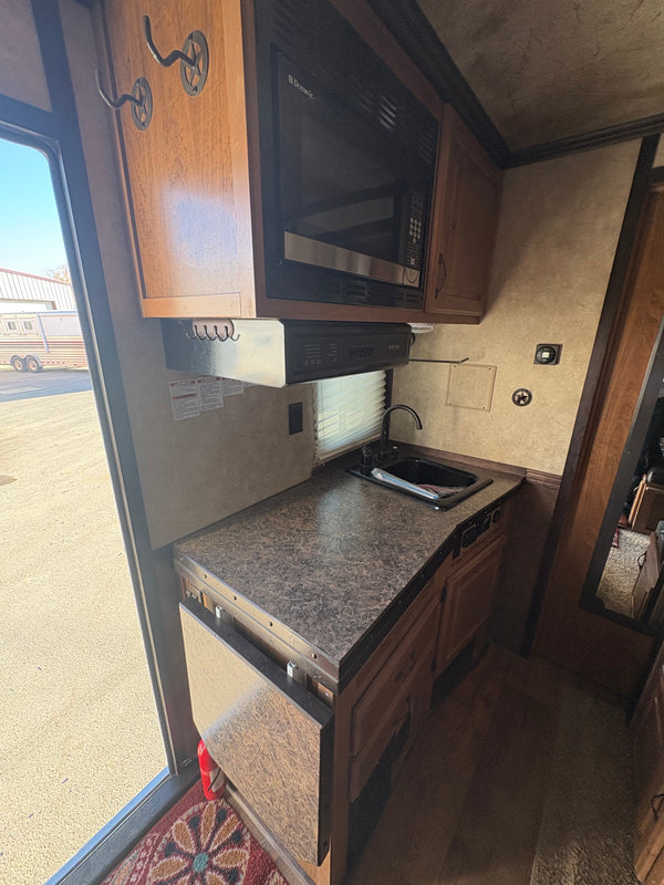2016 Trails West 3 hr Living Quarters #42652