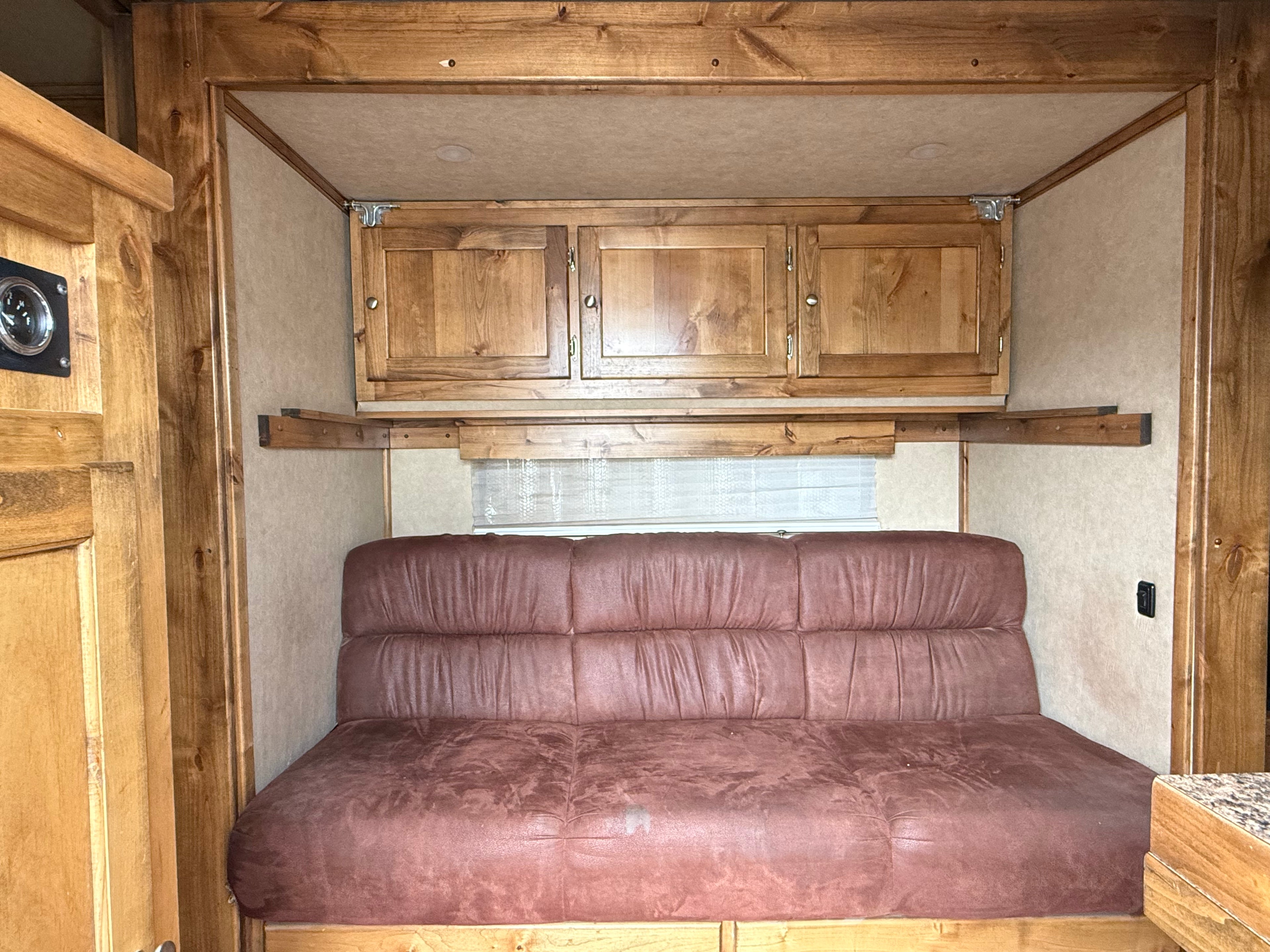 2012 3H Logan Coach Razor #72056