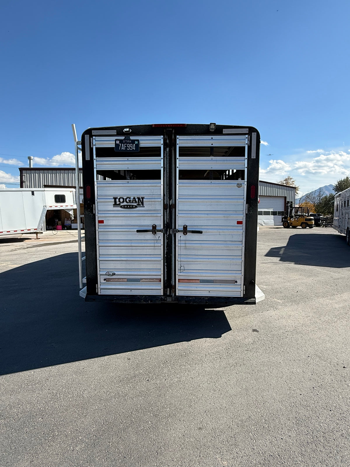 2015 Logan Coach 18’ Stockman #72079