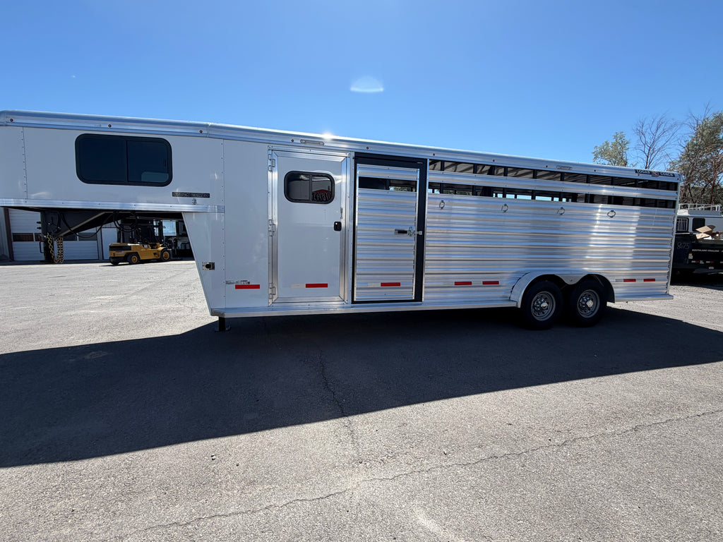 2026 Logan Coach 24’ StockCombo T/T #14311