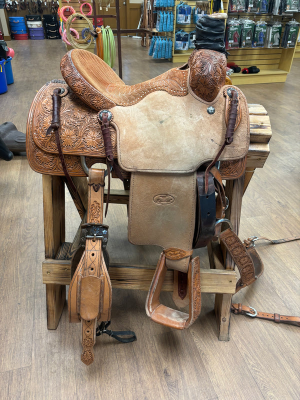 Used Equitech Team Roping Saddle 14.5in Seat