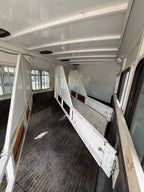 2004 Logan Coach LQ #01136