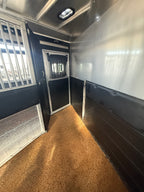 2022 Logan Coach Riot 4H LQ #09718
