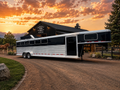 2020 Logan Coach 6 Horse #9033