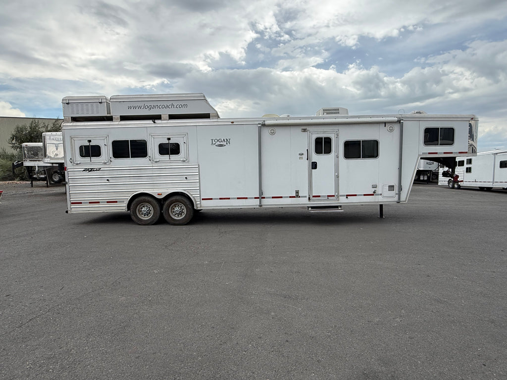 2012 3H Logan Coach Razor #72056