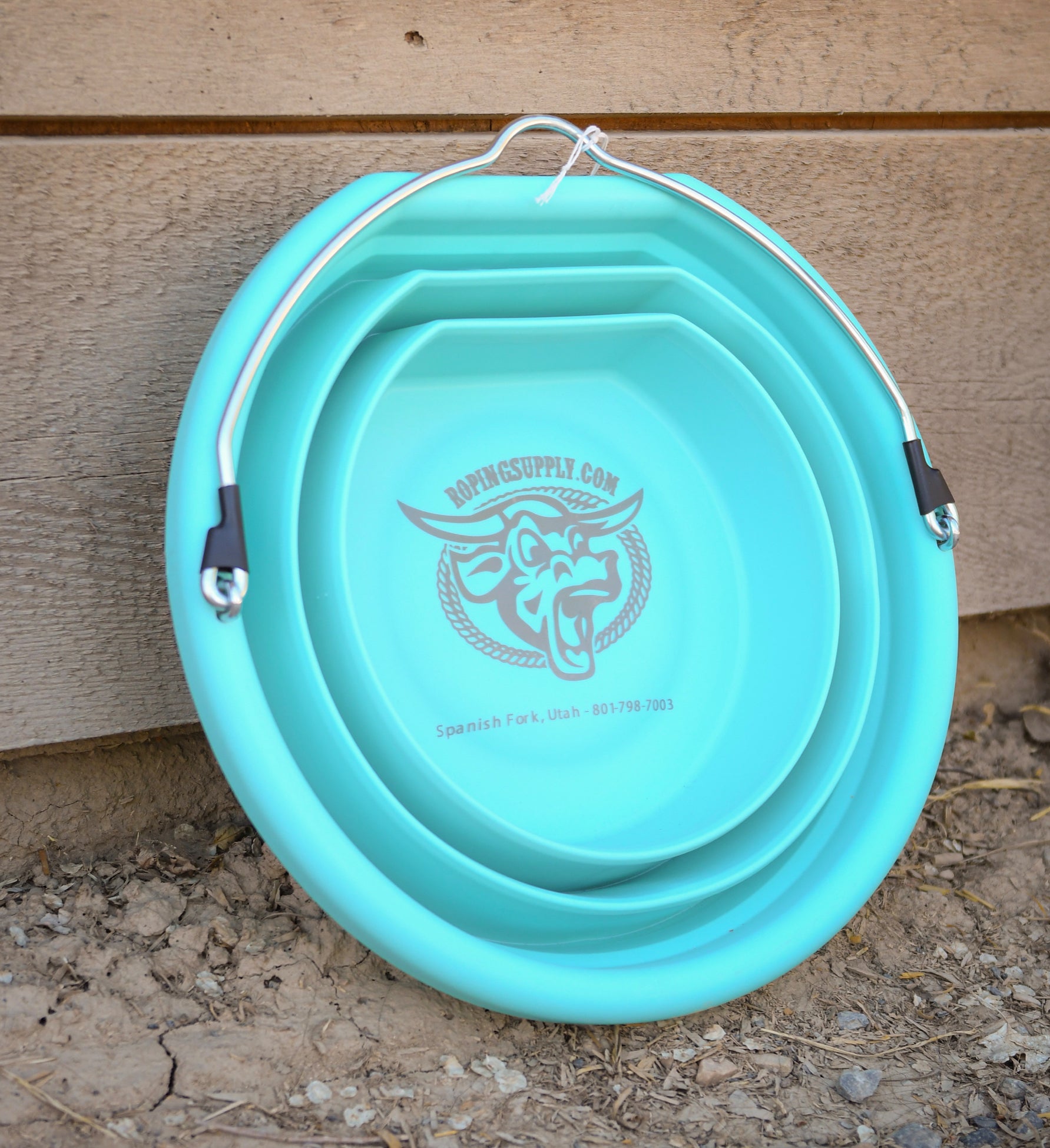 BOSS BUCKET