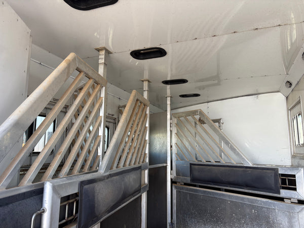 2014 Lakota Big Horn 4 Horse LQ