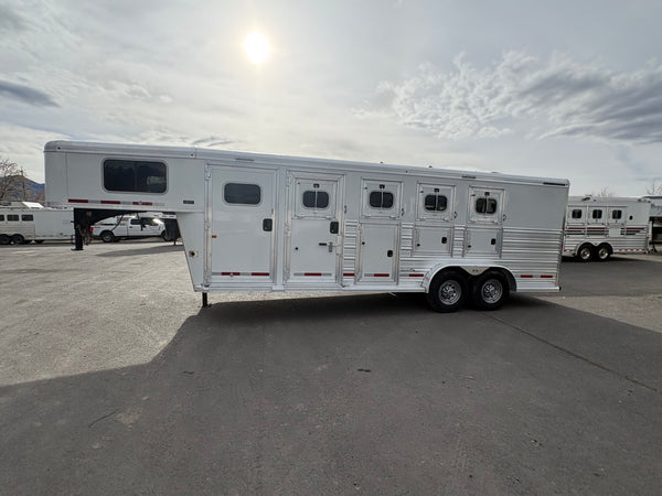 2018 Logan Coach 4 Horse Riot GN # 6278