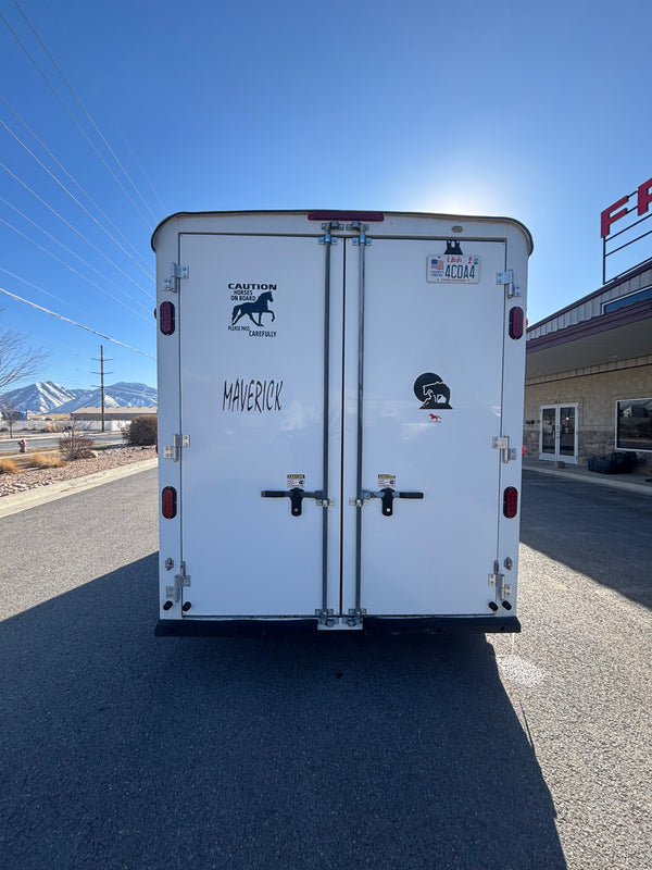 2013 Maverick 3 Horse Deluxe BP #9508