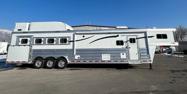 2025 Platinum Coach 4 Horse LQ 15’6” Outlaw Conversions LQ