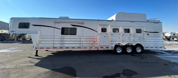 2025 Platinum Coach 4 Horse LQ 15’6” Outlaw Conversions LQ