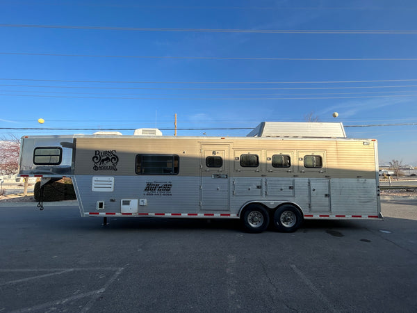 2004 Hillsboro 4 Horse Living Quarters Trailer #1345