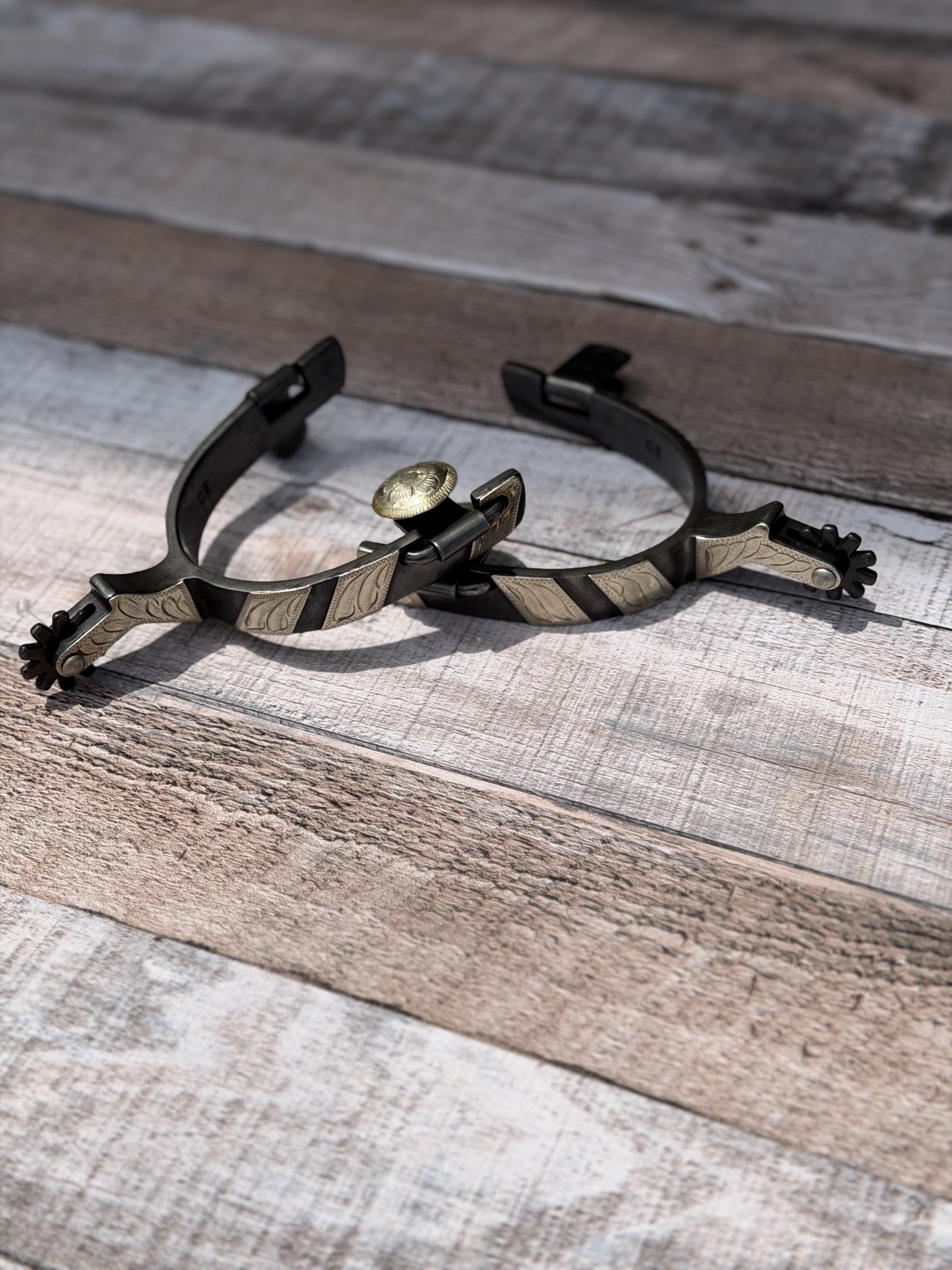 Classic Equine Cowboy Spur 3/4-inch Band w/Chap Guard
