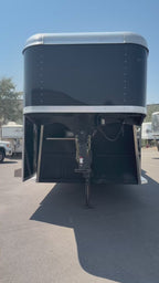2020 Logan Coach 6 Horse #9033