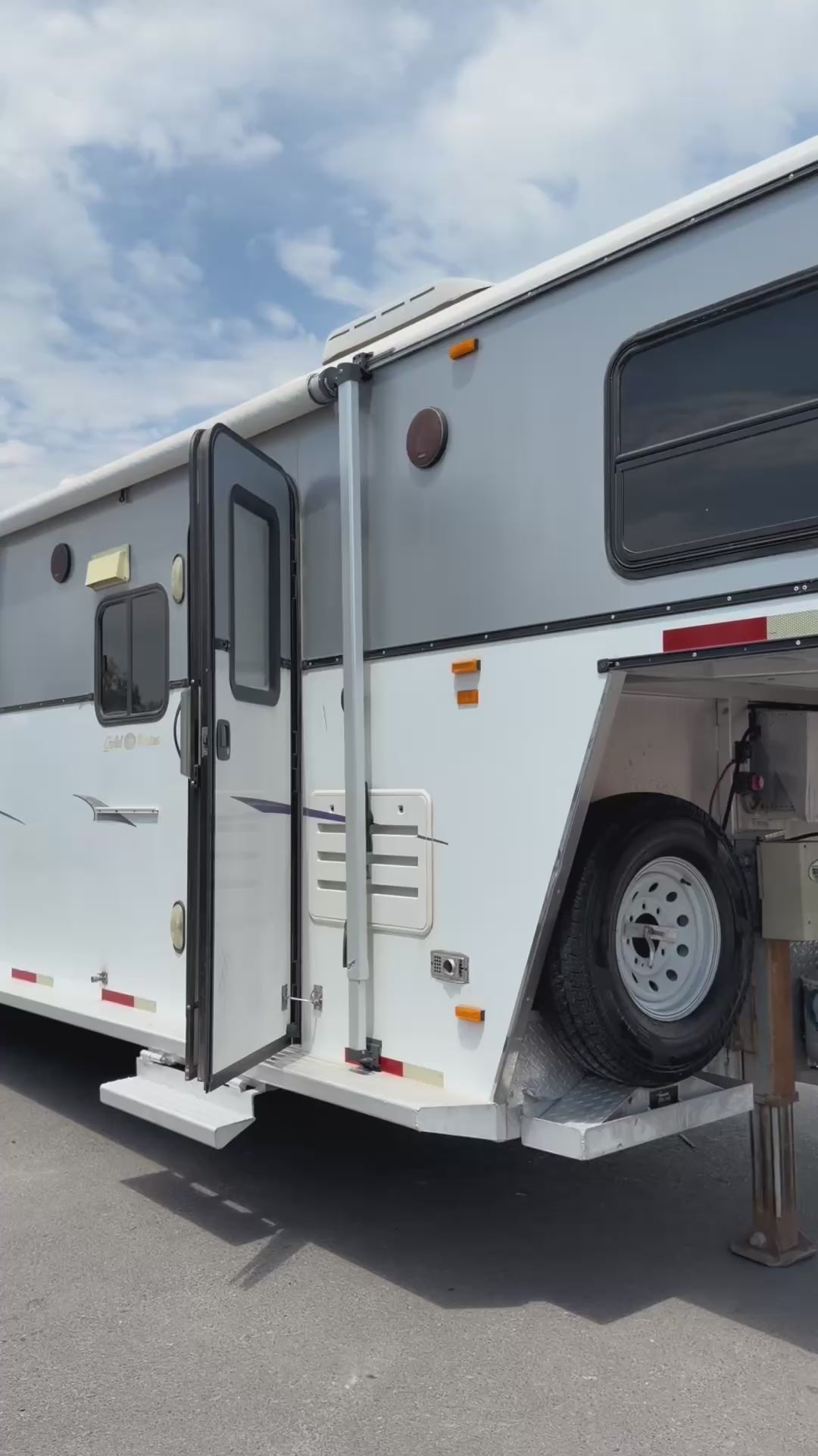 2006 Classic 4 Horse LQ #8516
