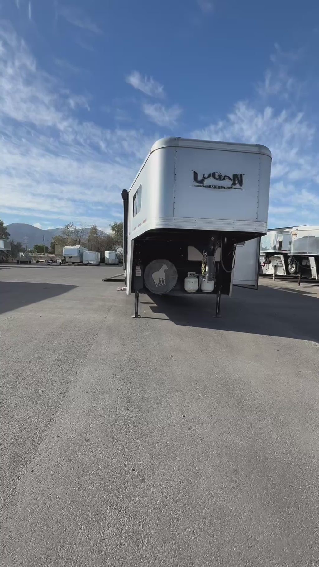 2019 4H LQ Logan Coach #07386